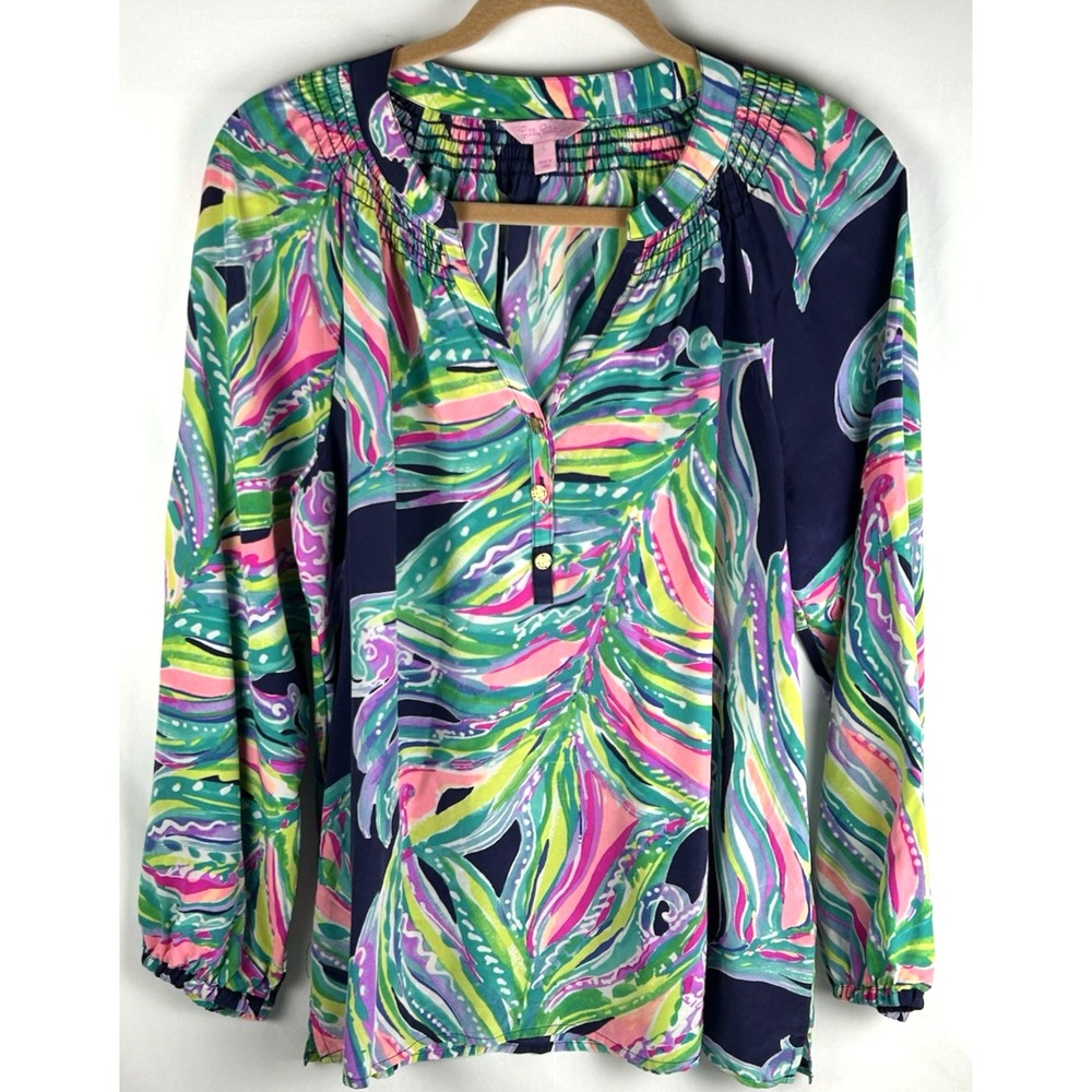 Lilly Pulitzer Elsa 100% Silk Bright Floral Top Sz L Pullover Gold Lilly Buttons